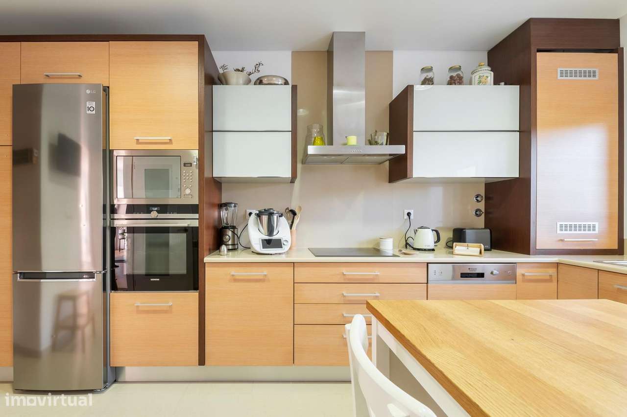 Moradia T3 com Jardim e Garagem | Construída em 2011 | São Pedro...-26