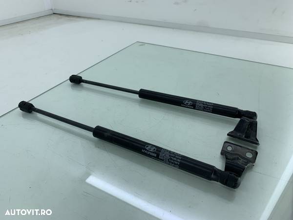 SET AMORTIZOARE LUNETA Hyundai TUCSON 2.0 CRDI 2004-2010  87170-2E020 - 2