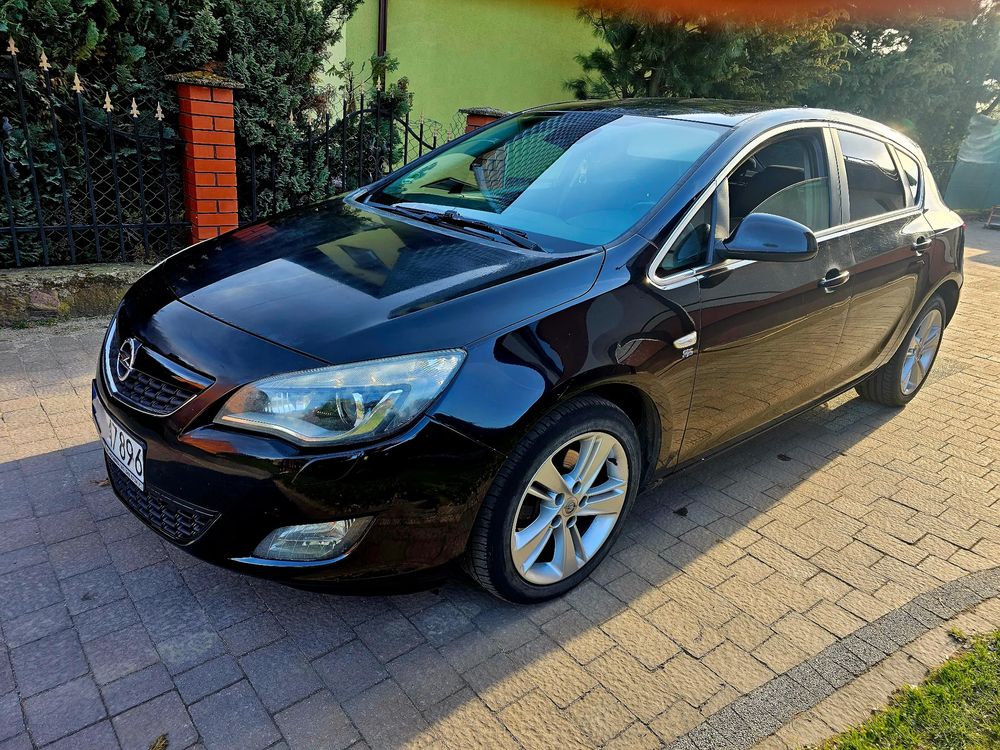 Opel Astra J 2.0 CDTI Cosmo 2010
