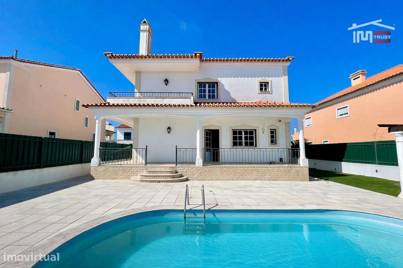 Moradia T4 Tradicional com Piscina e Jardim Privado na Atalaia, Mon... - Grande imagem: 2/40