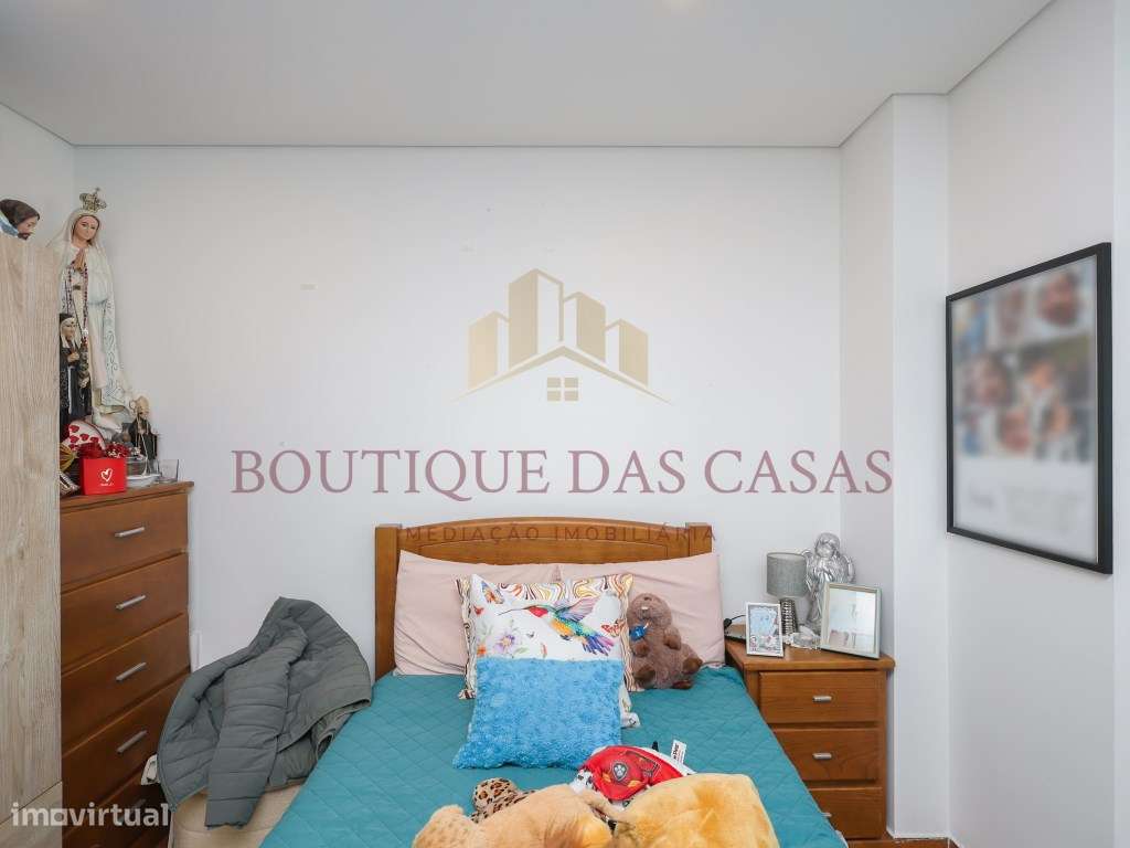 T3 Último Piso com Elevador | Remodelado | 3 Frentes | Muita Luz | ...-28