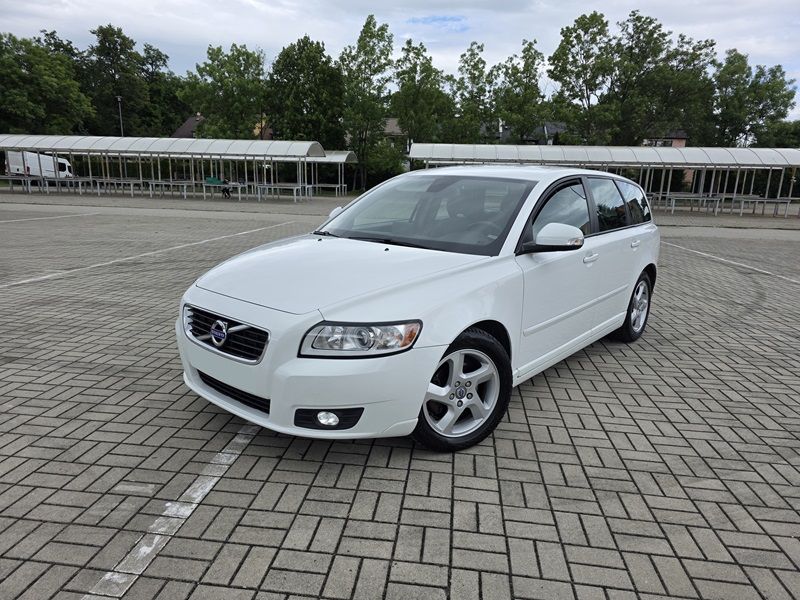 Volvo V50 DPF D2 Momentum 2012