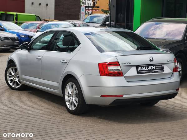 Skoda Octavia 1.8 TSI Style DSG - 8