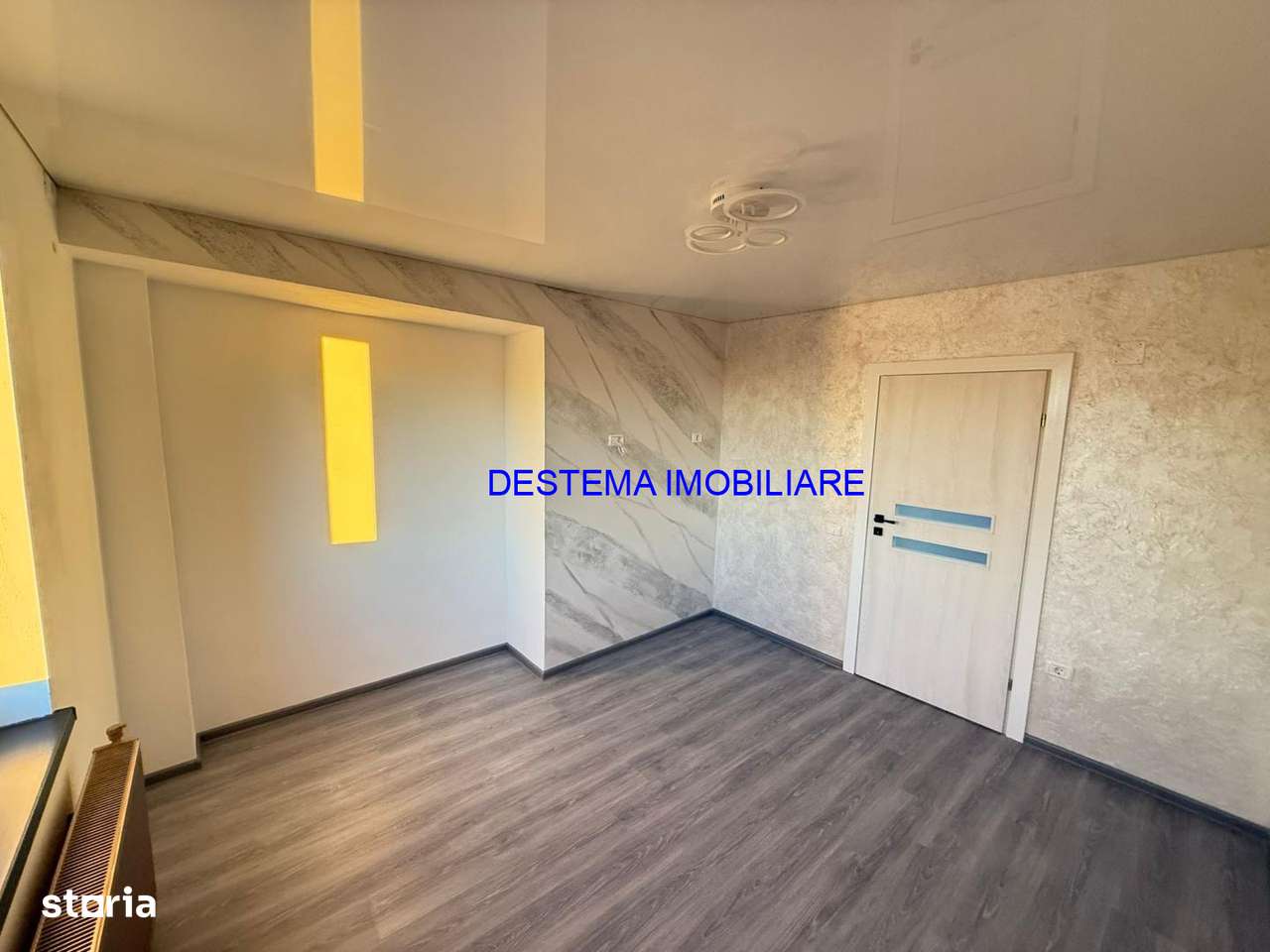 Garsoniera lux etaj 3 - Imagine principală: 5/12