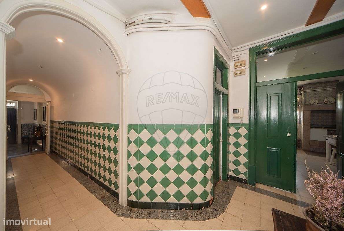 Moradia T6 para venda-27