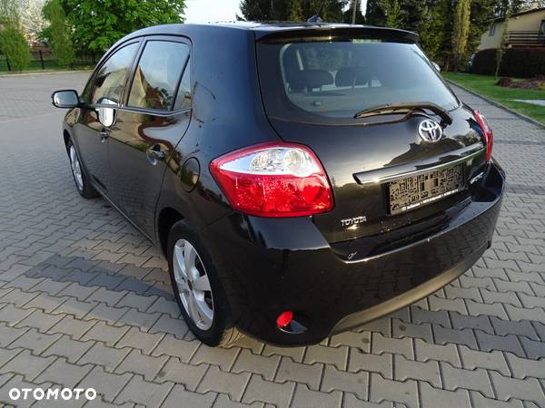 Toyota Auris 1.33 VVT-i Luna - 5