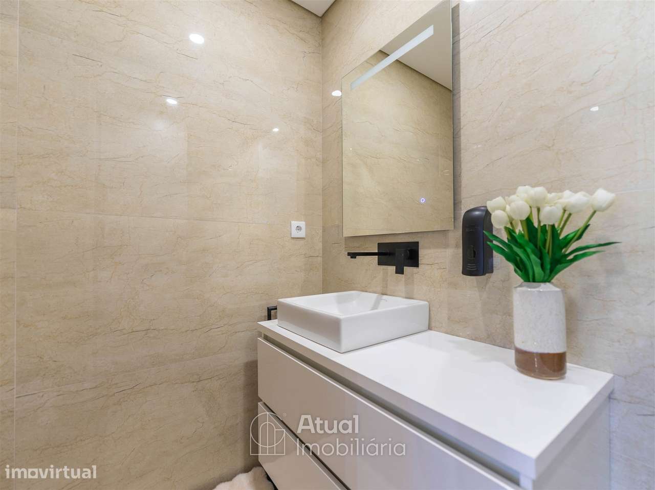 Moradia em Banda T3 Venda em Guardizela,Guimarães-16