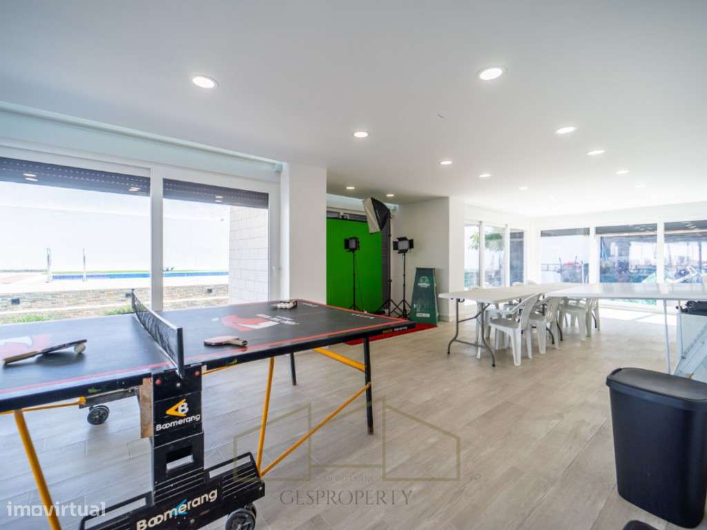 Moradia T6 Isolada na Marisol-11