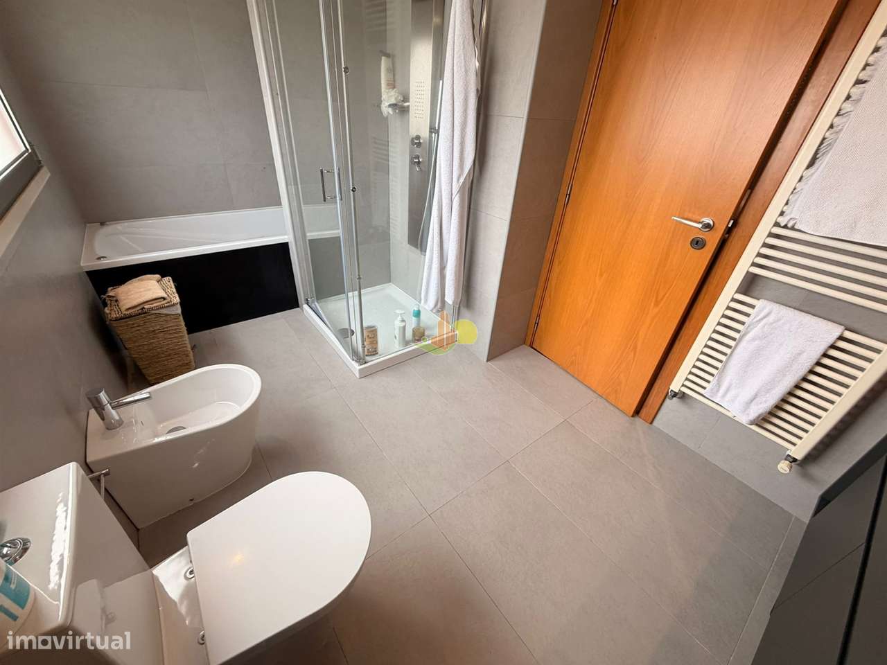 Moradia Semi Nova na Cidade!-30