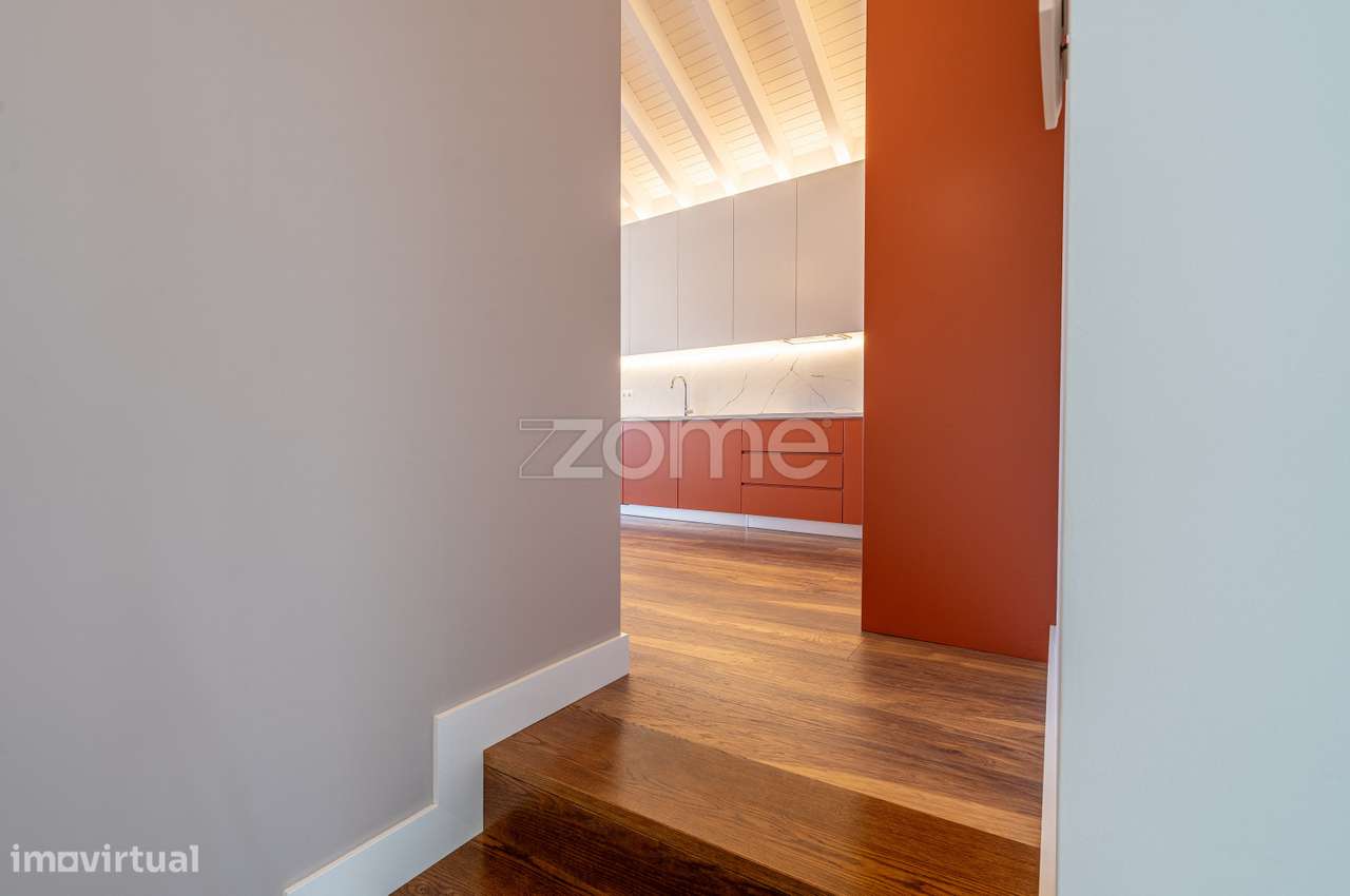 Apartamento T2 Novo ÚLTIMO ANDAR, CENTRO HISTÓRICO DE VIANA! - Grande imagem: 2/26