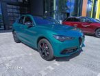 Alfa Romeo Stelvio - 10