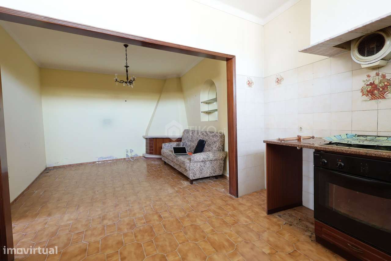 MORADIA T3 COM POTENCIAL PARA 2 HABITAÇÕES | CENTRO DE ALCANENA-28