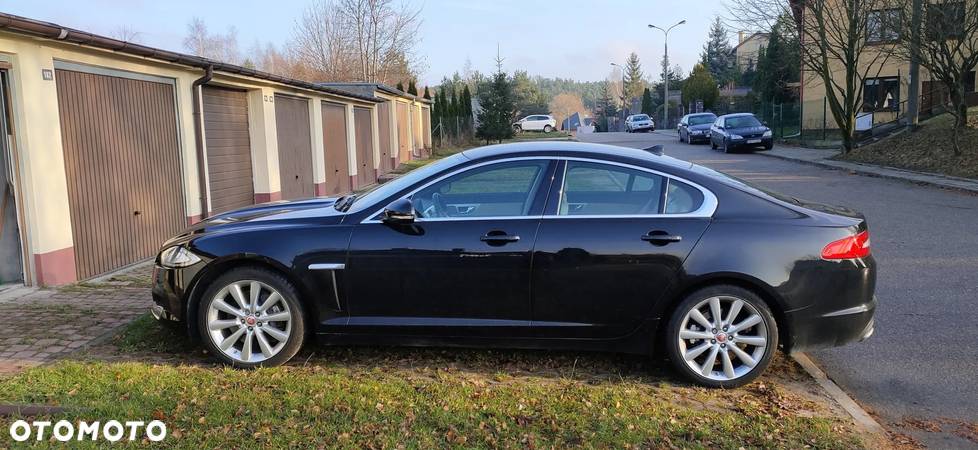 Jaguar XF 3.0 T AWD Luxury - 12