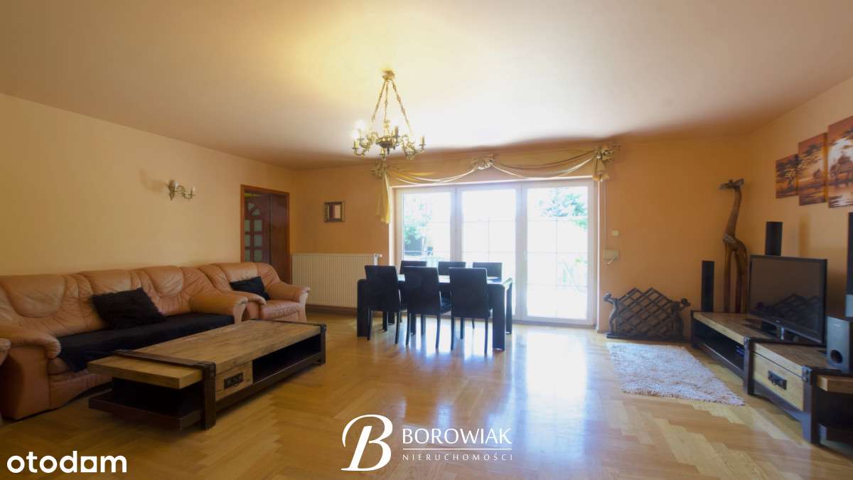 Piętrowy dom w zabudowie bliźniaczej-os. Dobrzec-5