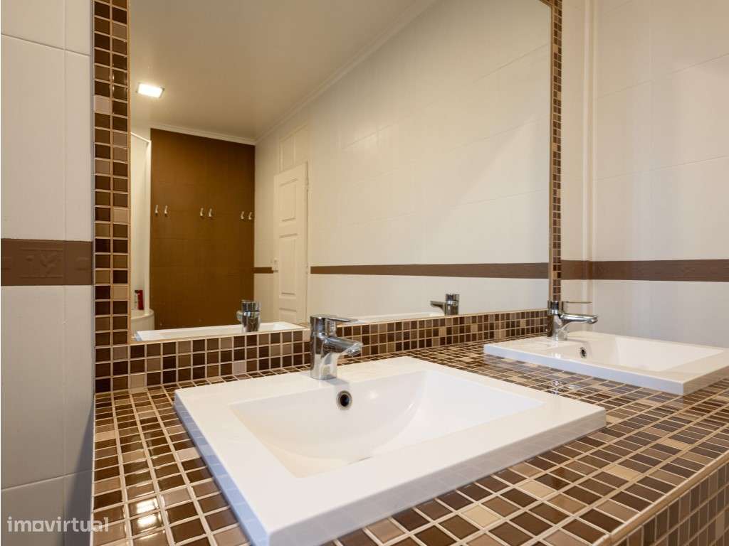 Moradia T4 no Coração da Figueira da Foz - Conforto, Modernidade e ... - Grande imagem: 5/20