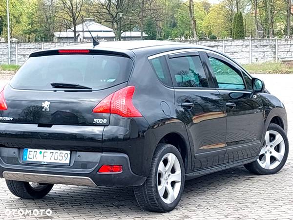 Peugeot 3008 2.0 HDi Premium+ - 17