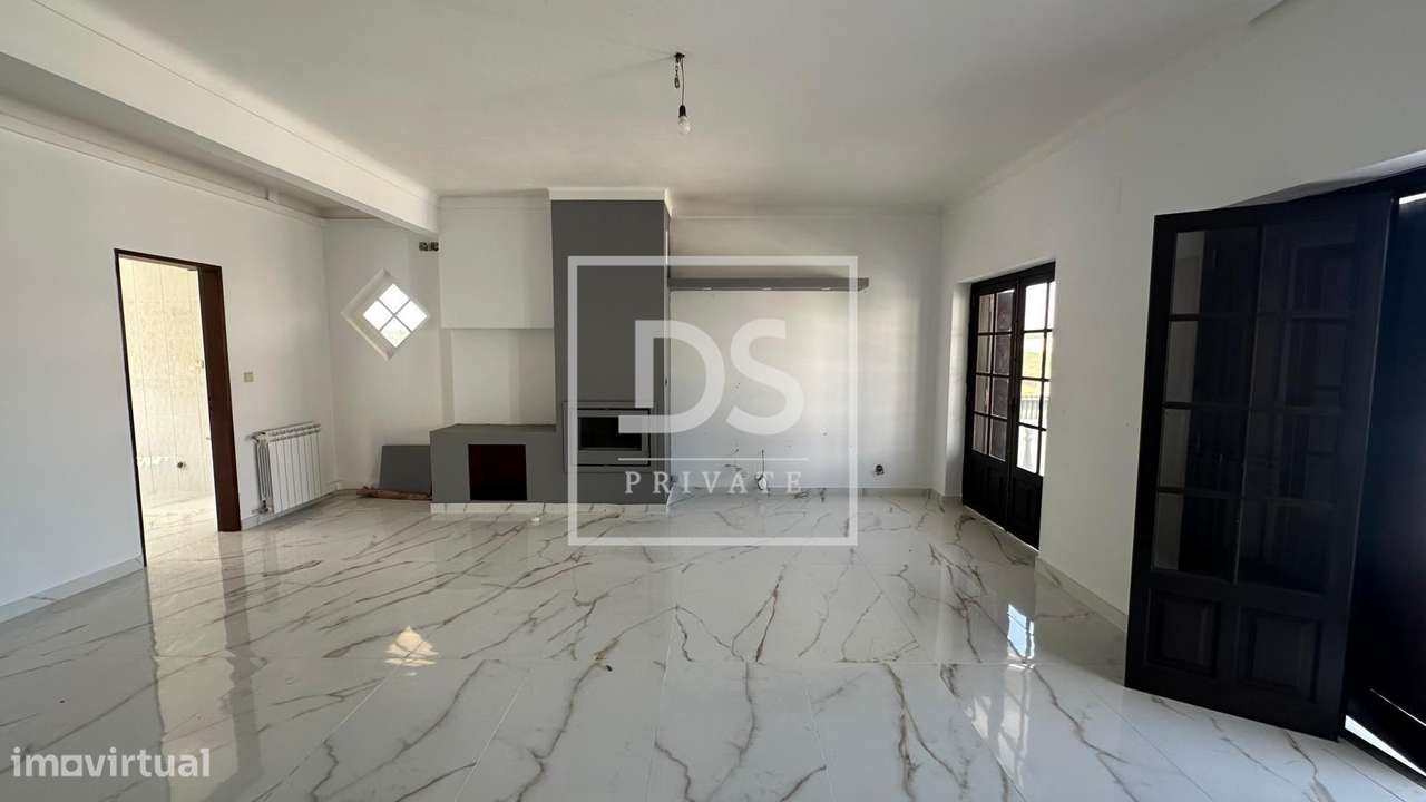 Moradia T4 com Terreno de +1500m² em Monte Redondo-3