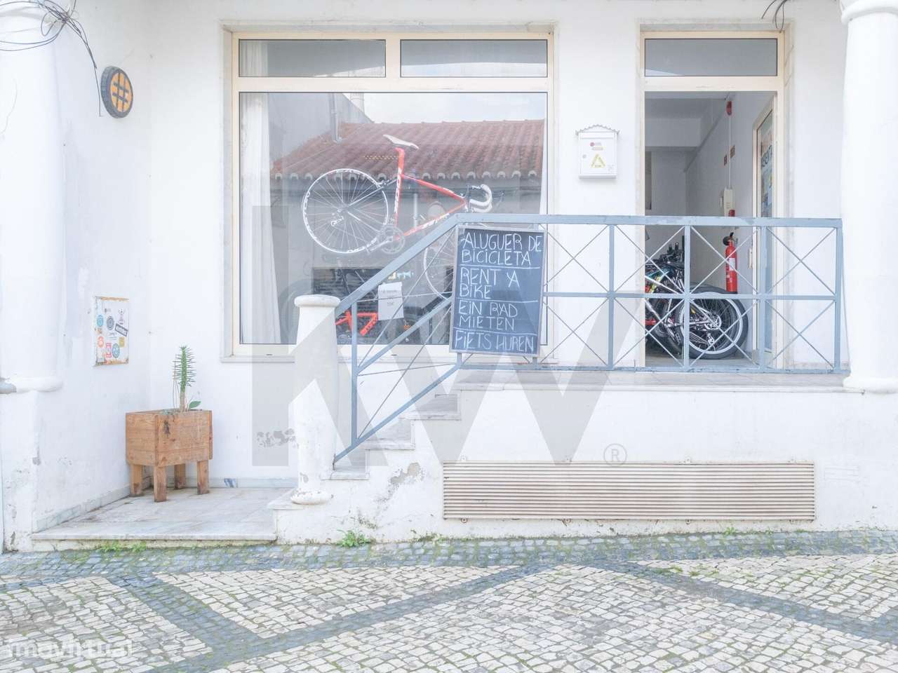 Espaço comercial no Centro de Aljezur - Grande imagem: 4/14