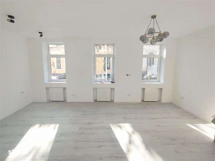 Garsoniera renovata in vila-centrala termica-Zona Armeneasca-1