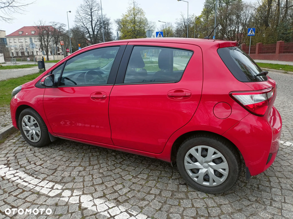 Toyota Yaris 1.5 Premium - 6