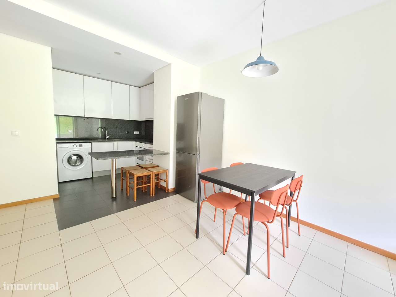 Apartamento T1 Mobilado e Equipado em Tenões - Grande imagem: 4/12