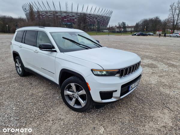 Jeep Grand Cherokee - 20