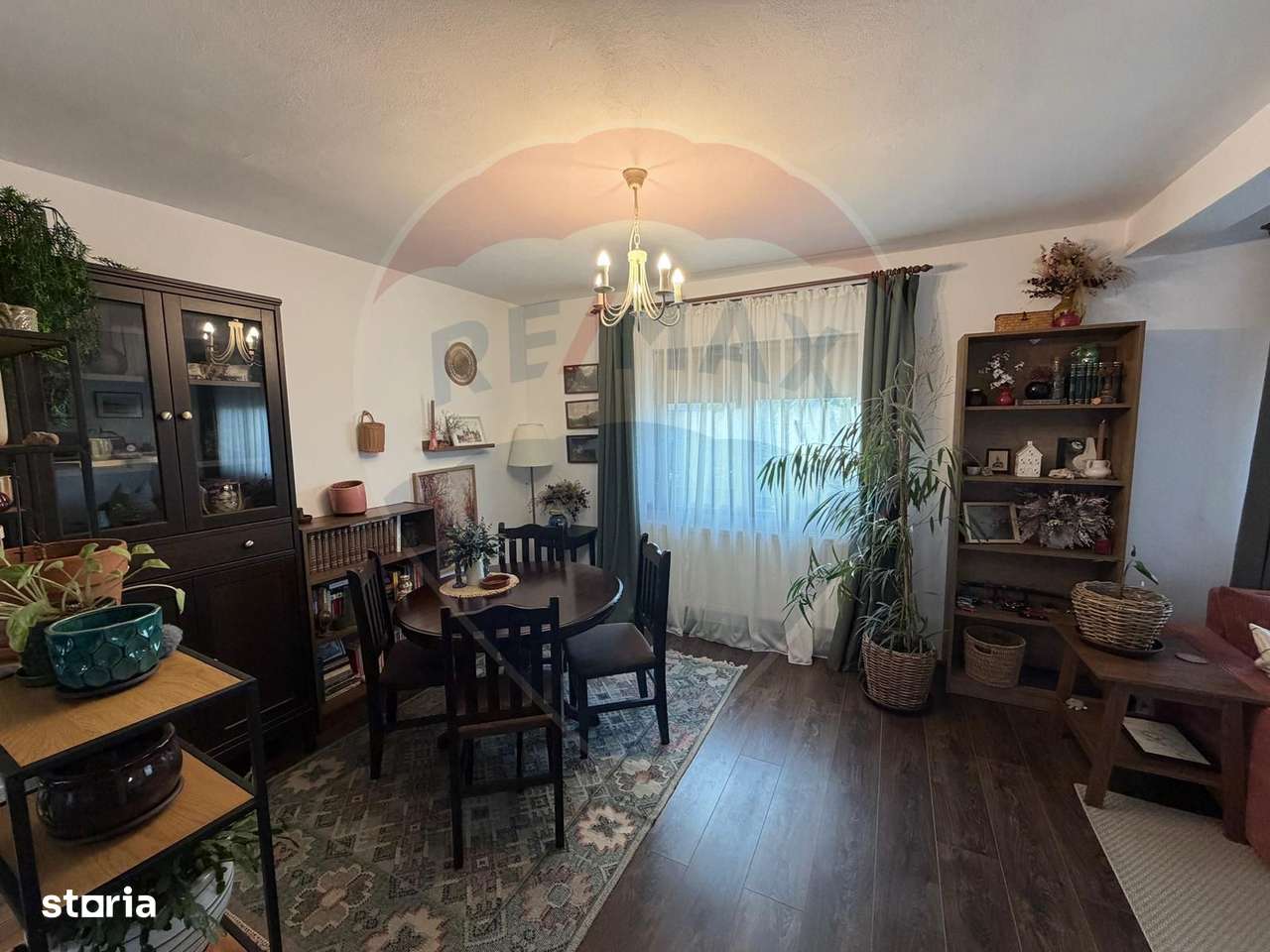 Casă  în zona Bariera Valcii - Imagine principală: 2/16