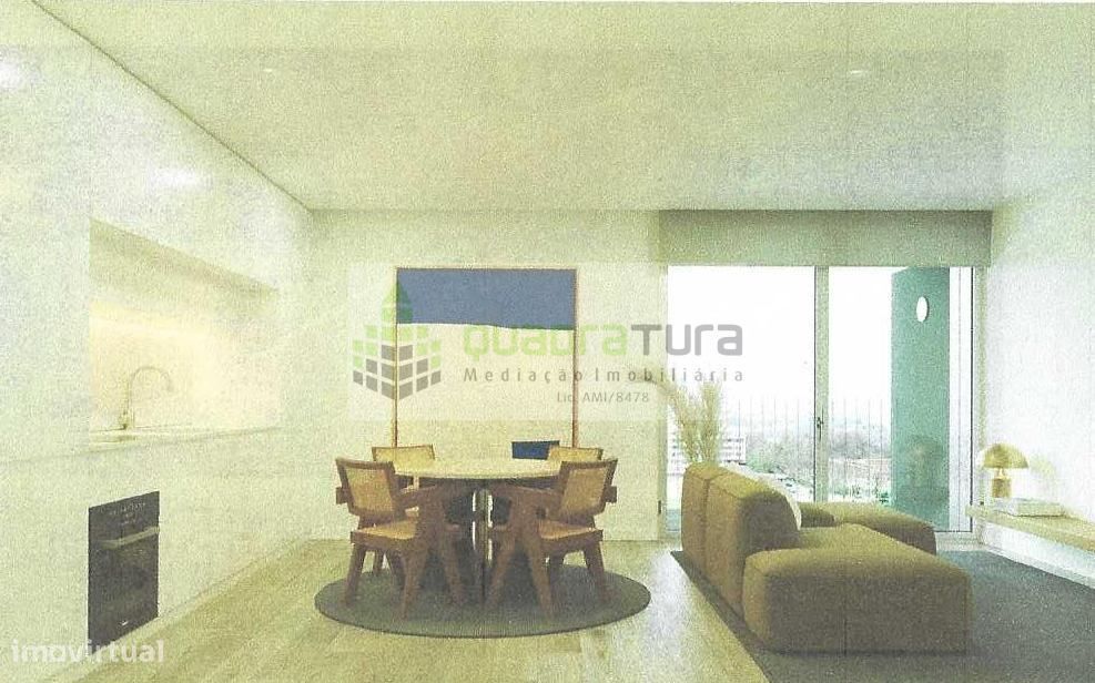 Apartamento T2 C/ Varanda (12,60 m2) e Lugar de Garagem | Paranhos