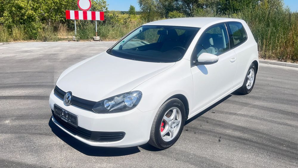 Volkswagen Golf VI (2008-2013) 1.2 TSI BMT Trendline 2012