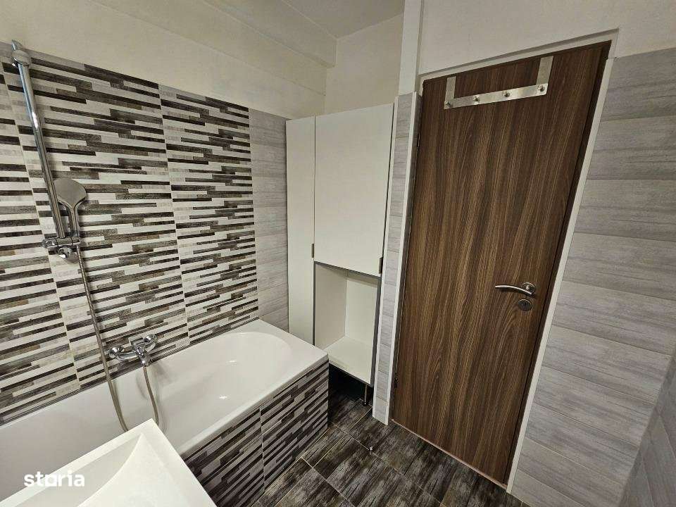 360 Grade Imobiliare vă ofera spre vânzare un apartament cu 3 camere - Imagine principală: 4/8