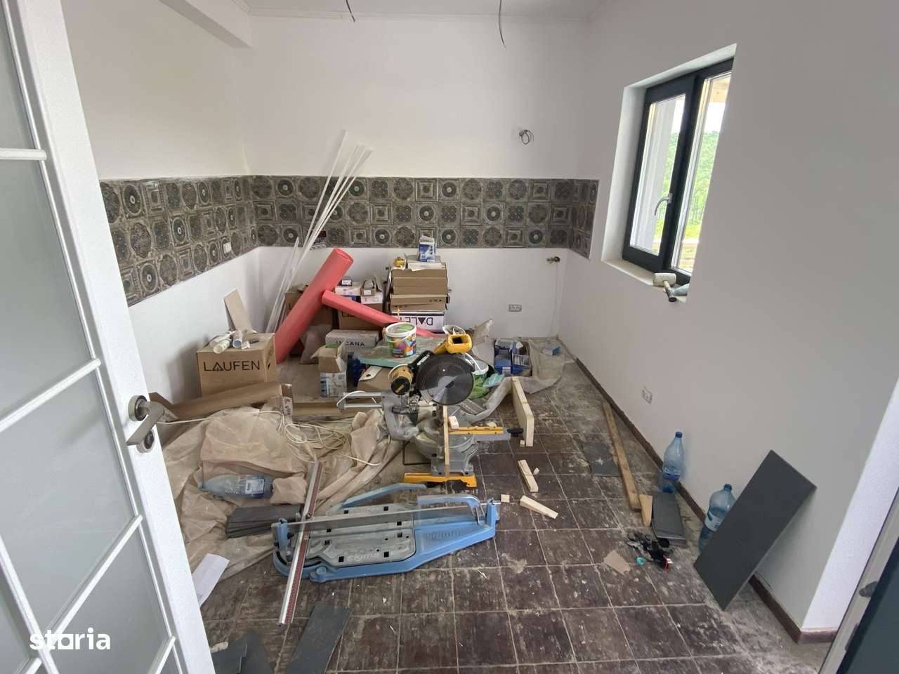 GARAJ!2 Bai!Beci la cerere!Vila 4 Camere,Valea Adanca (Miroslava) - Imagine principală: 4/8