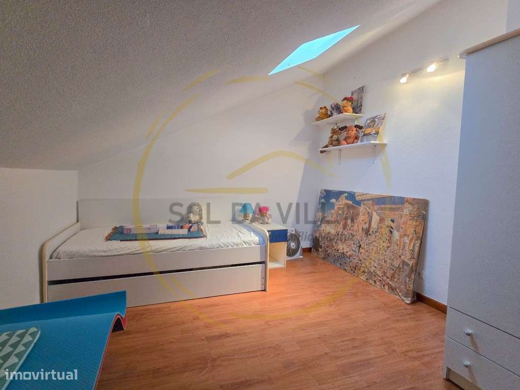 Moradia Geminada T3+2 com garagem - Quinta do Conde - 395.000€-18