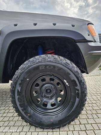 Jeep Grand Cherokee 4.7 Limited - 32