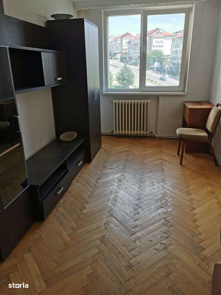 3 camere Calea romanului - Imagine principală: 4/9