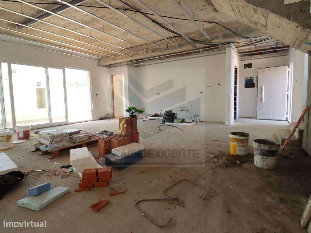 Moradia, Lavandaria, Piscina, Excelente Localização AZEITÃO!-29