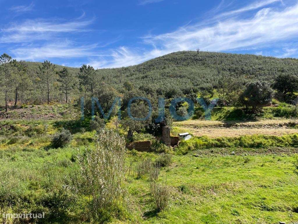 Terreno Rústico na Mexilhoeira Grande, Portimão - Grande imagem: 4/15