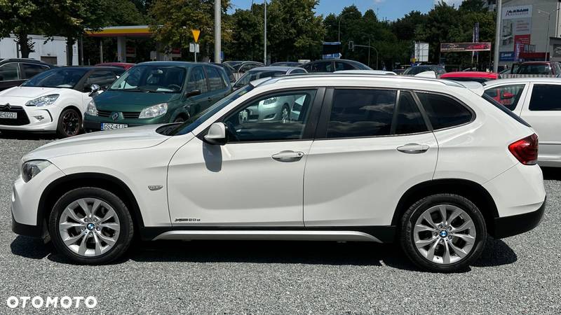 BMW X1 xDrive20d - 12