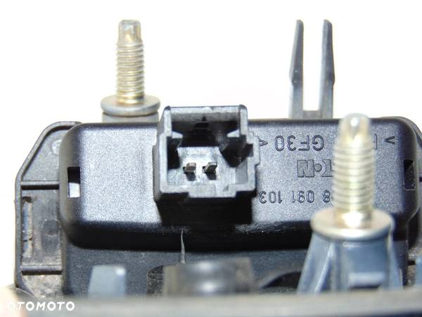 Klamka zamek mikrostyk tylnej klapy bagażnika Renault Laguna 2 II HB 01-05r - 8