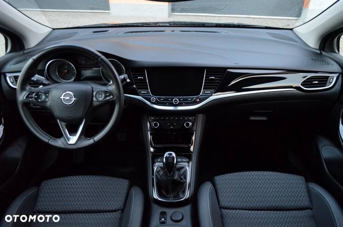 Opel Astra V 1.6 CDTI Dynamic S&S - 18