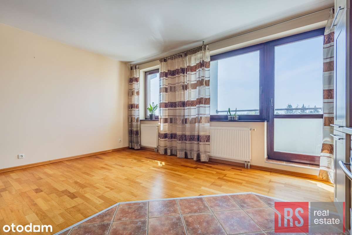 Dwupoziomowe mieszkanie, gotowe do wprowadzenia-3