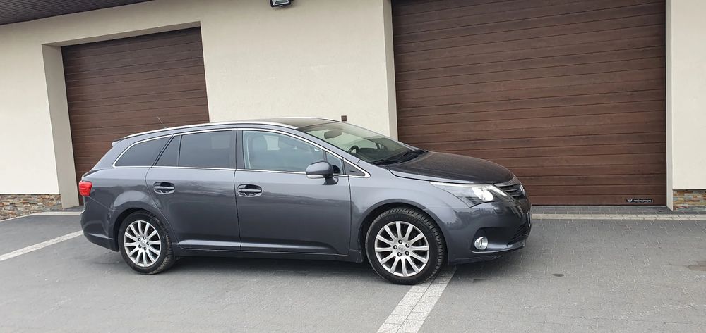 Toyota Avensis III 2014