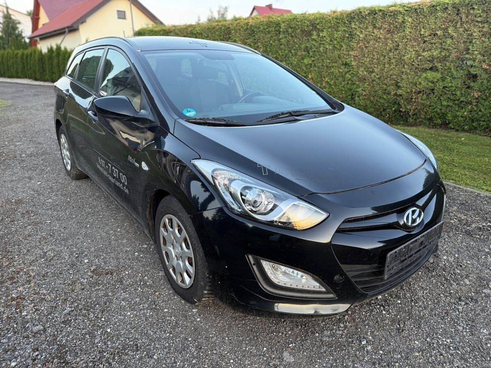 Hyundai i30 II 1.6 CRDi BlueDrive Classic + 2014