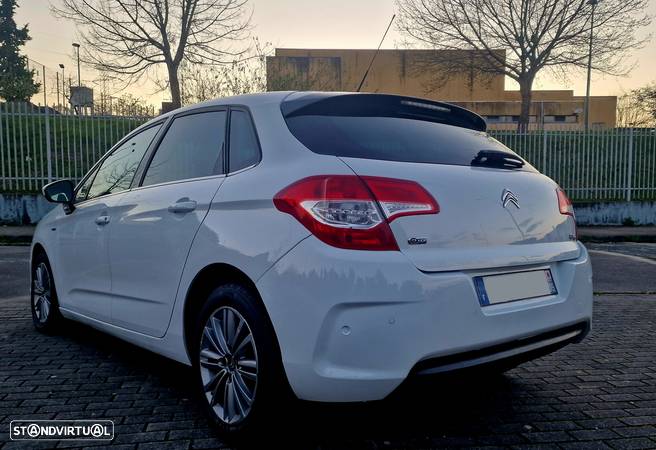 Citroën C4 1.6 HDi Exclusive - 14