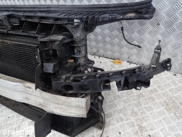 PAS PRZEDNI CHŁODNICE WENTYLATOR AUDI A3 8P LIFT  8P0807113F  8P0805608 - 3