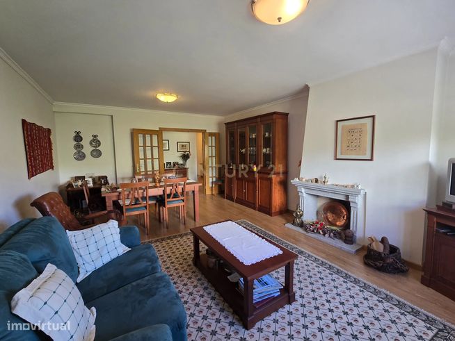 Apartamento T3 + 1 em Bragança-4