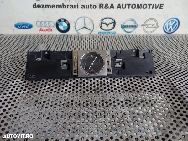 Ceas Central Bord Vw Passat B7 An 2011-2012-2013-2014-2015 Motor 1.6 Tdi CAY Cutie MYB LUB 3AA919204A - Dezmembrari Arad - 1