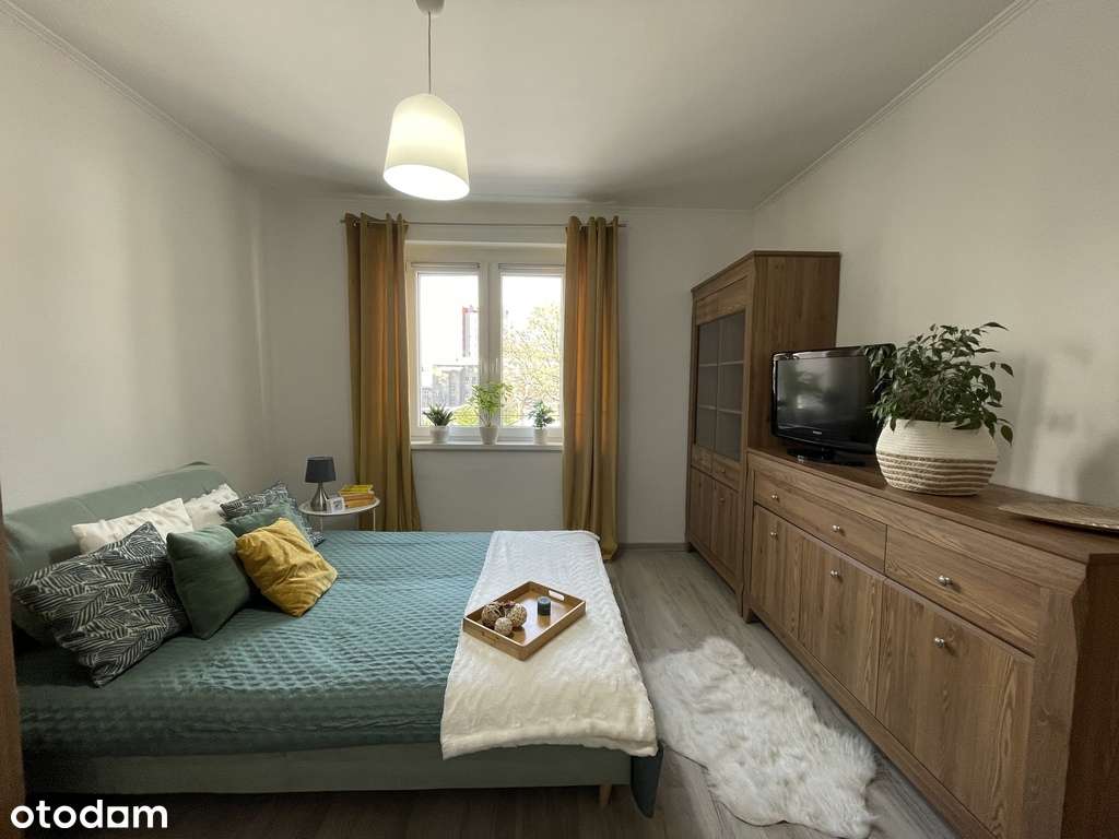 Bytom, Rozbark 34 m2-1 piętro- balkon-2 pokoje-0