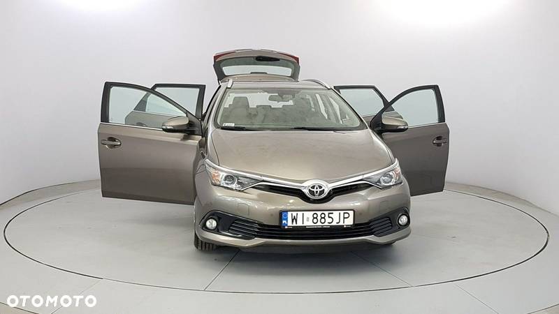 Toyota Auris 1.6 Classic Plus - 10