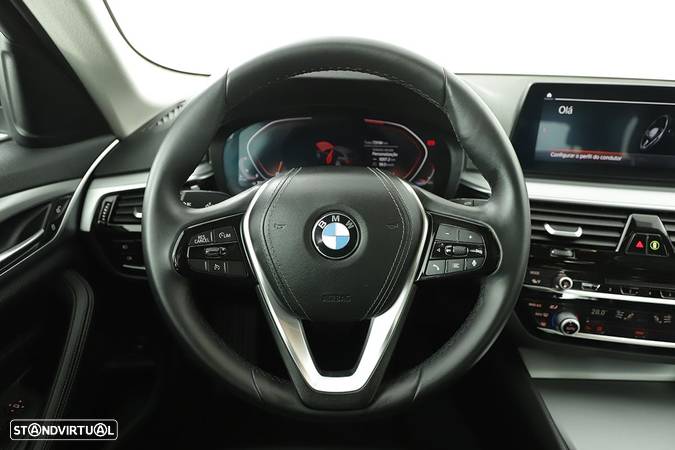 BMW 520 d Auto - 15