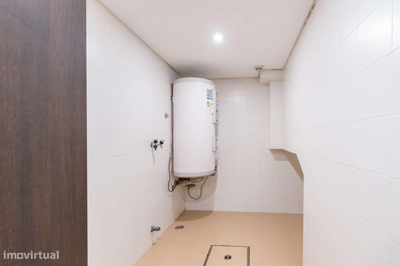 Moradia V4 em Albarraque num condominio fechado-24